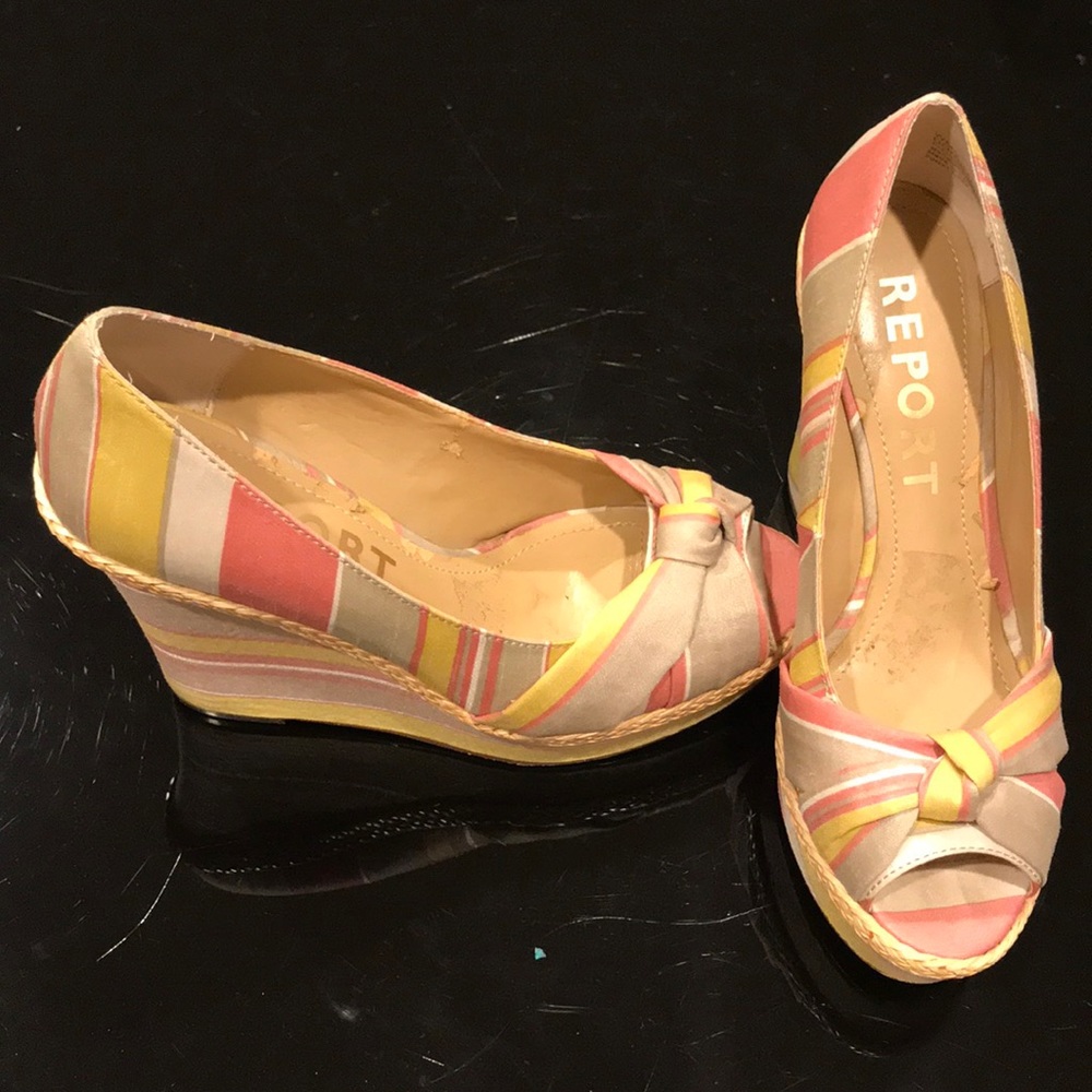 Report shoes, almost new